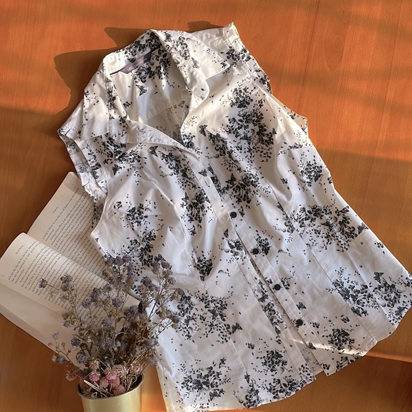 M&S button down floral print shirt - Picture 5 of 9